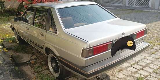 VOLKSWAGEN-SANTANA-1986