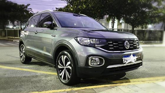VOLKSWAGEN T-CROSS 1.4 250 TSI TOTAL FLEX HIGHLINE AUTOMÁTICO