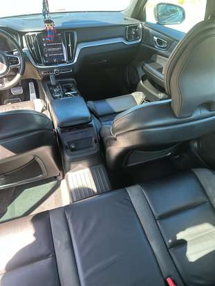 VOLVO-S60-2.0 T8 R-DESIGN HÍBRIDO 4P AUTOMÁTICO VOLVO-S60-2019