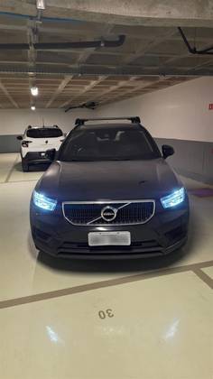 VOLVO XC40 2.0 T4 GASOLINA GEARTRONIC