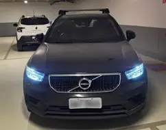 VOLVO XC40 2.0 T4 GASOLINA GEARTRONIC VOLVO XC40 2.0 T4 GASOLINA GEARTRONIC