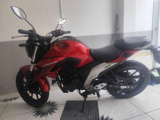 YAMAHA FZ25 FAZER ABS 