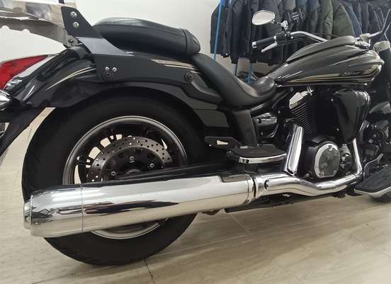YAMAHA-XVS950A MIDNIGHT STAR-2013