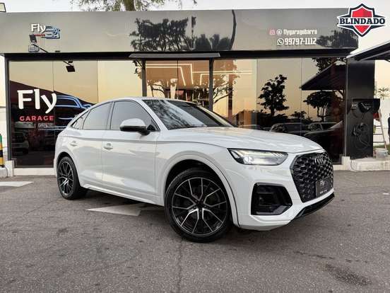 AUDI-Q5-2021