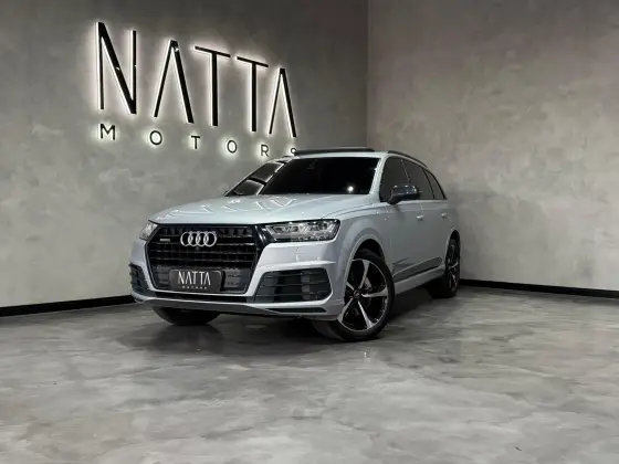 AUDI Q7 3.0 TFSI V6 24V GASOLINA PERFORMANCE BLACK TIPTRONIC AUDI Q7 3.0 TFSI V6 24V GASOLINA PERFORMANCE BLACK TIPTRONIC