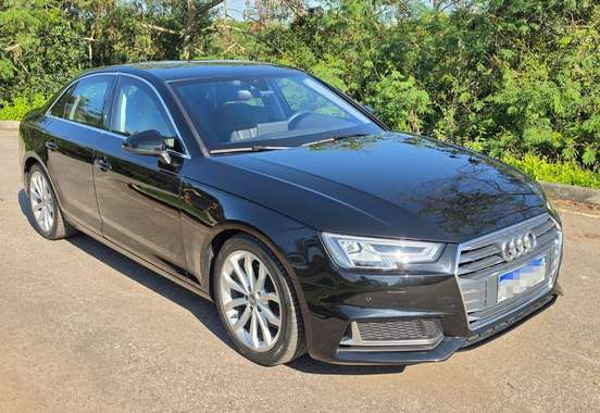 AUDI-A4-2019