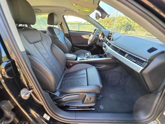 AUDI-A4-2.0 TFSI GASOLINA PRESTIGE PLUS S TRONIC AUDI-A4-2019