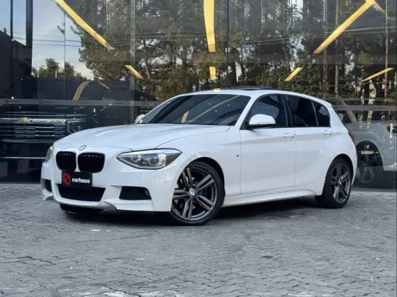 BMW 125i 2.0 M SPORT 16V FLEX 4P AUTOMÁTICO BMW 125i 2.0 M SPORT 16V FLEX 4P AUTOMÁTICO