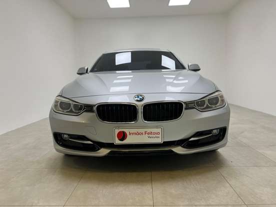 BMW-320i-2015