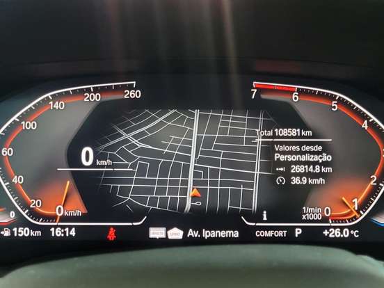 BMW-320i-2020