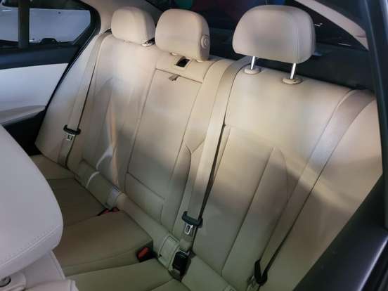 BMW-320i-2.0 16V TURBO GASOLINA SPORT AUTOMÁTICO BMW-320i-2020
