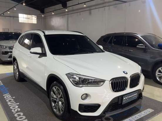 BMW-X1-2.0 16V TURBO ACTIVEFLEX SDRIVE20I X-LINE 4P AUTOMÁTICO BMW-X1-2018