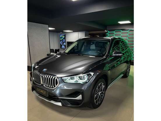 BMW-X1-2.0 16V TURBO ACTIVEFLEX SDRIVE20I X-LINE 4P AUTOMÁTICO BMW-X1-2021