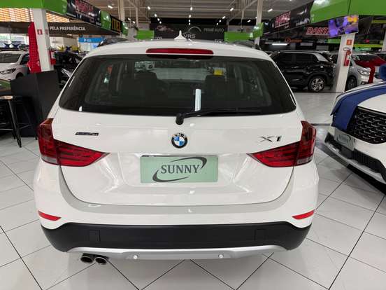 BMW-X1-2.0 16V TURBO ACTIVEFLEX SDRIVE20I X-LINE 4P AUTOMÁTICO BMW-X1-2015