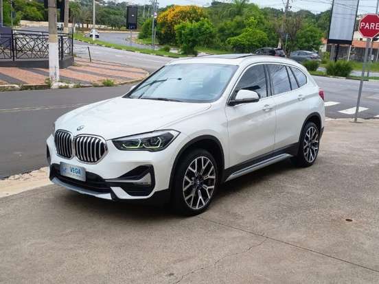 BMW-X1-2.0 16V TURBO ACTIVEFLEX SDRIVE20I X-LINE PLUS 4P AUTOMÁTICO BMW-X1-2022