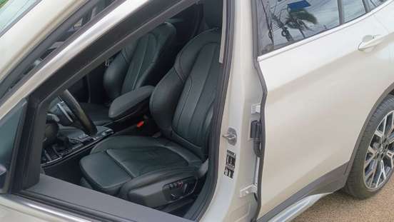 BMW-X1-2022