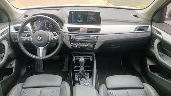 BMW-X1-2022