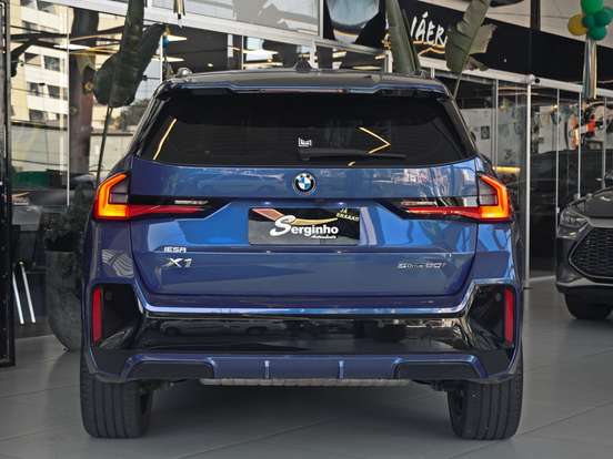 BMW-X1-2.0 16V TURBO GASOLINA SDRIVE20I M SPORT STEPTRONIC BMW-X1-2024