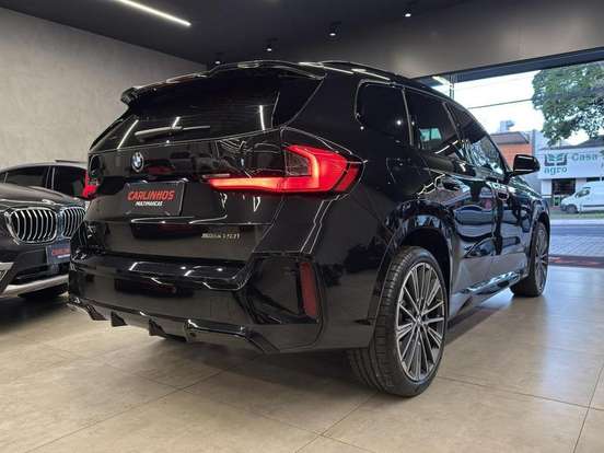 BMW-X1-2025