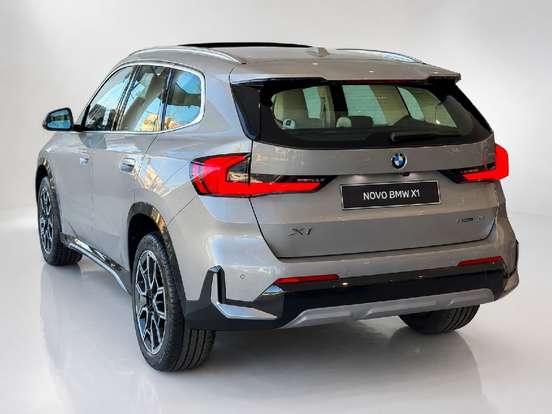 BMW-X1-2.0 16V TURBO GASOLINA SDRIVE20I X-LINE STEPTRONIC BMW-X1-2026