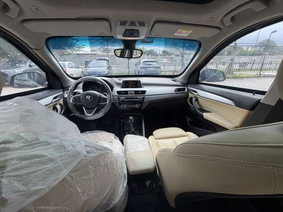 BMW-X1-2016