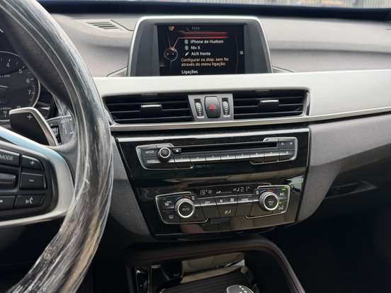 BMW-X1-2.0 16V TURBO GASOLINA XDRIVE25I SPORT 4P AUTOMÁTICO BMW-X1-2016