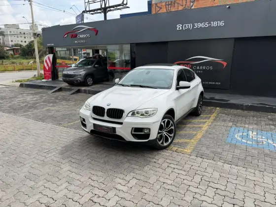 BMW X6 3.0 35I 4X4 COUPÉ 6 CILINDROS 24V GASOLINA 4P AUTOMÁTICO BMW X6 3.0 35I 4X4 COUPÉ 6 CILINDROS 24V GASOLINA 4P AUTOMÁTICO