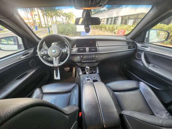 BMW-X6-4.4 M 4X4 COUPÉ V8 32V BI-TURBO GASOLINA 4P AUTOMÁTICO BMW-X6-2011