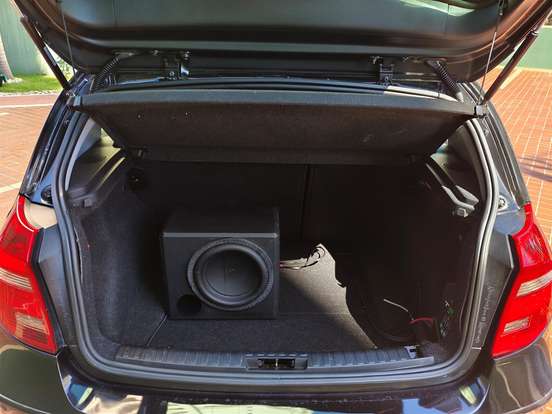 BMW-118i-2.0 TOP HATCH 16V GASOLINA 4P AUTOMÁTICO BMW-118i-2011