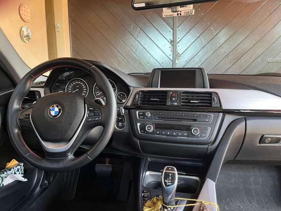 BMW-320i-2.0 16V TURBO ACTIVE FLEX 4P AUTOMÁTICO BMW-320i-2015