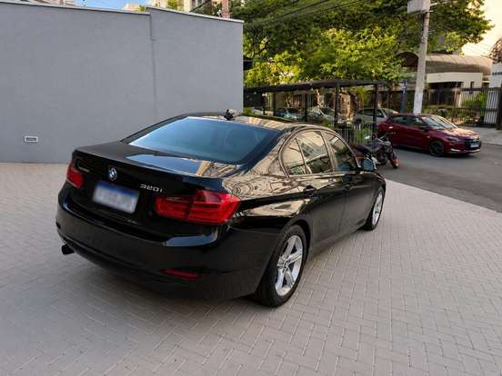 BMW-320i-2.0 SPORT GP 16V TURBO ACTIVE FLEX 4P AUTOMÁTICO BMW-320i-2015