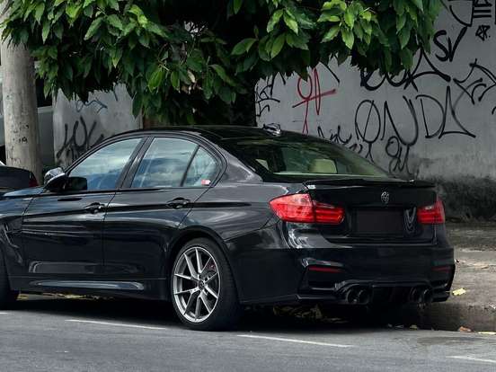 BMW-320i-2.0 SPORT GP 16V TURBO GASOLINA 4P AUTOMÁTICO BMW-320i-2012
