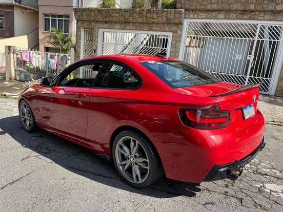 BMW-M 235i-3.0 I6 TURBO GASOLINA 2P AUTOMÁTICO BMW-M 235i-2014