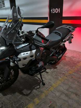 BMW-R 1300 GS ADVENTURE TRIPLE BLACK BMW-R 1300 GS ADVENTURE TRIPLE BLACK-2025