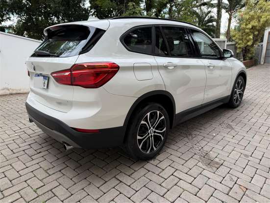 BMW-X1-2019