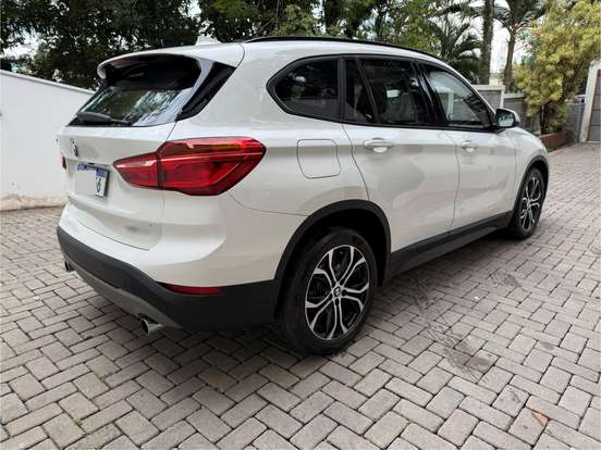 BMW-X1-2.0 16V TURBO ACTIVEFLEX SDRIVE20I 4P AUTOMÁTICO BMW-X1-2019