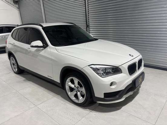 BMW-X1-2.0 16V TURBO ACTIVEFLEX SDRIVE20I 4P AUTOMÁTICO BMW-X1-2015