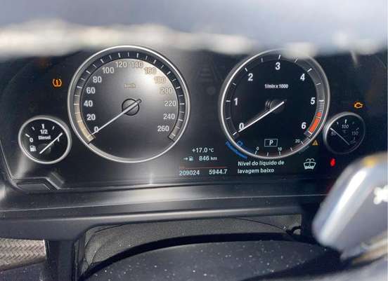 BMW-X5-2015