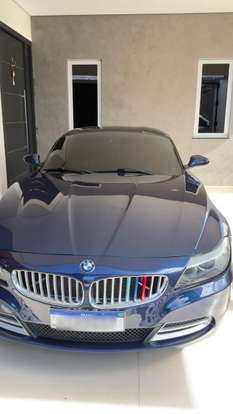 BMW-Z4-2.5 I6 GASOLINA SDRIVE23I AUTOMÁTICO BMW-Z4-2011