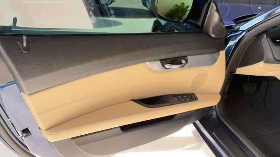 BMW-Z4-2.5 I6 GASOLINA SDRIVE23I AUTOMÁTICO BMW-Z4-2011