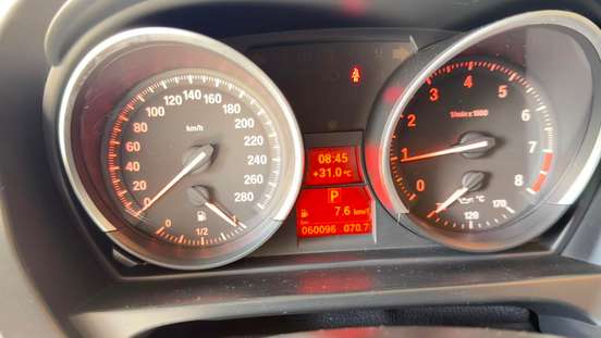 BMW-Z4-2.5 I6 GASOLINA SDRIVE23I AUTOMÁTICO BMW-Z4-2011