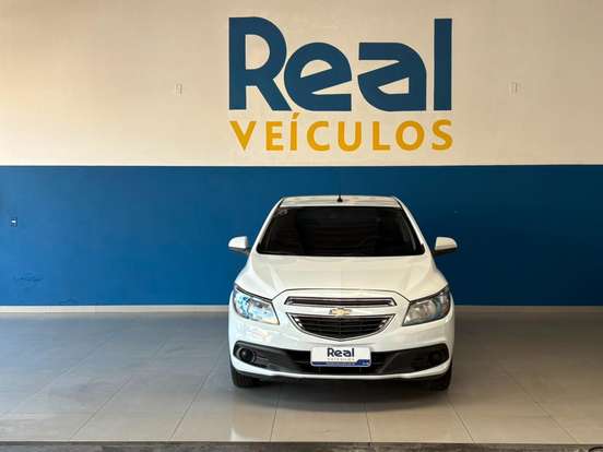 CHEVROLET-ONIX-2014