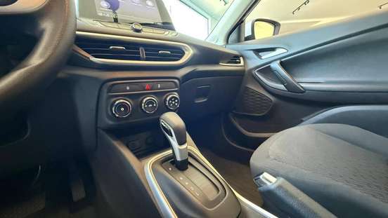 CHEVROLET-TRACKER-2022