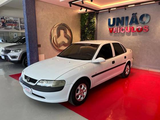 CHEVROLET VECTRA 2.0 MPFI CD 8V GASOLINA 4P MANUAL