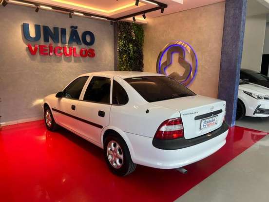 CHEVROLET-VECTRA-2.0 MPFI CD 8V GASOLINA 4P MANUAL CHEVROLET-VECTRA-1998