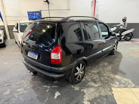 CHEVROLET-ZAFIRA-2004