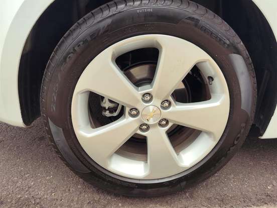 CHEVROLET-CRUZE-2014