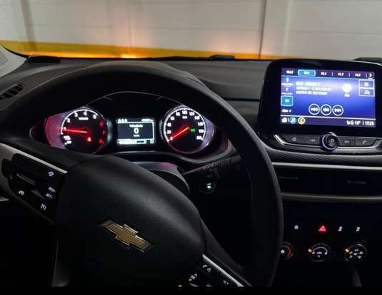 CHEVROLET-TRACKER-2021