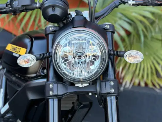 DUCATI-SCRAMBLER FULL THROTTLE DUCATI-SCRAMBLER FULL THROTTLE-2016