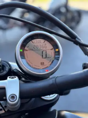 DUCATI-SCRAMBLER FULL THROTTLE-2016